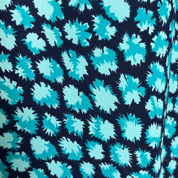 Loft Top - Picture 2 of 4